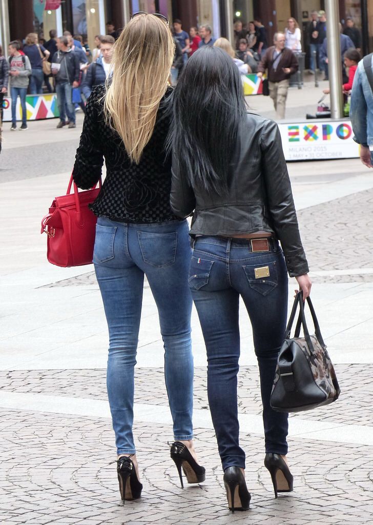 Tight jeans high heels