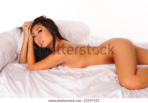 Lady nude bed sexy on