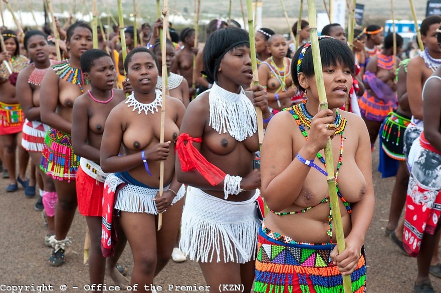 African traditional naked dances