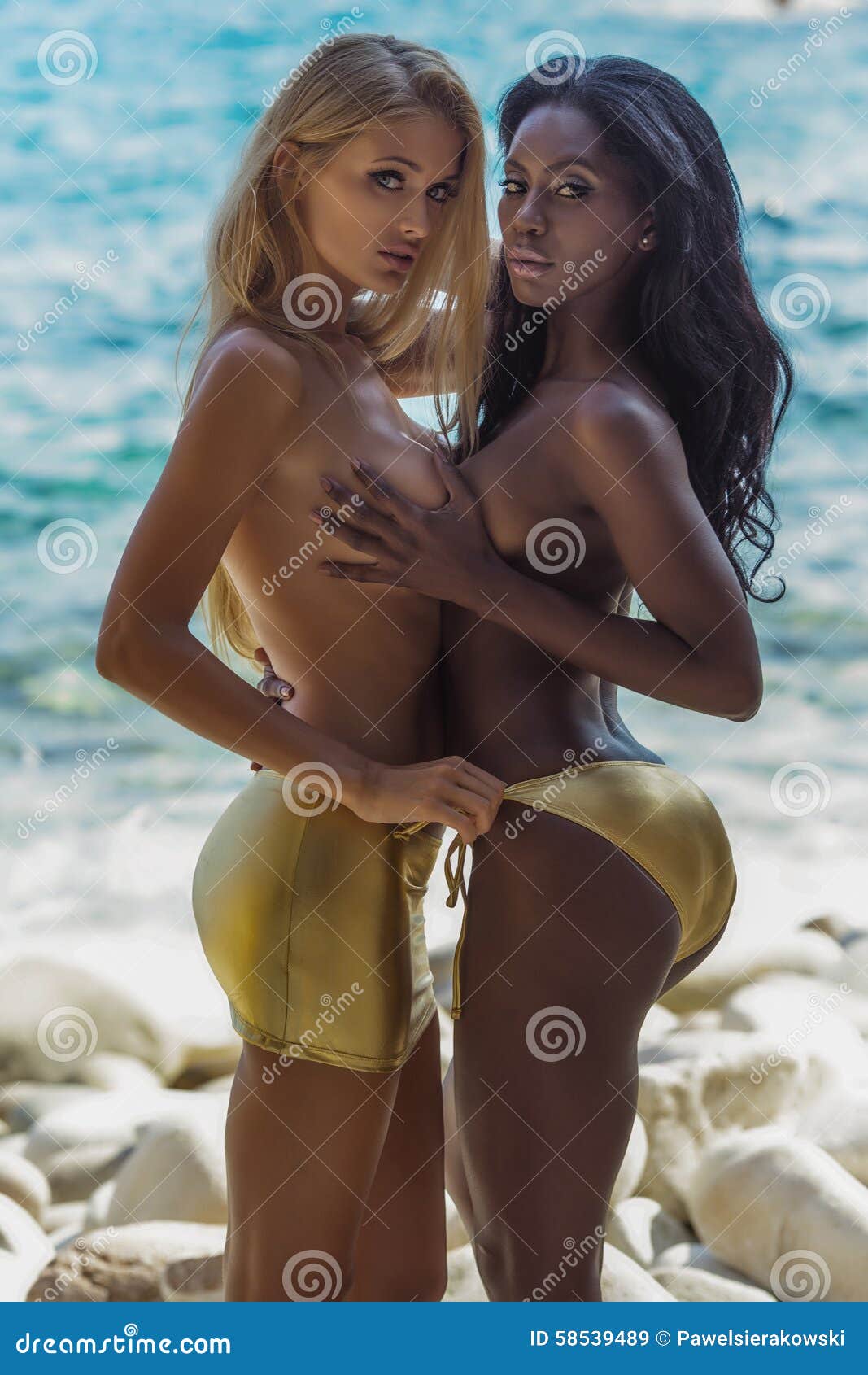 Brown naked girls on the beach