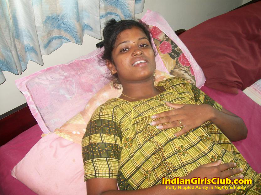 Aunty in tamil nighty transparent