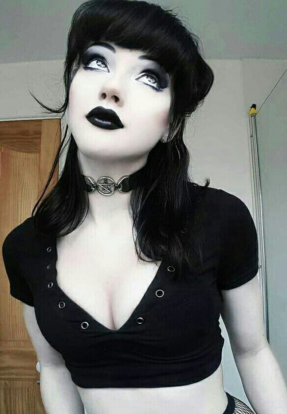 Sexy hot emo punk goth girls