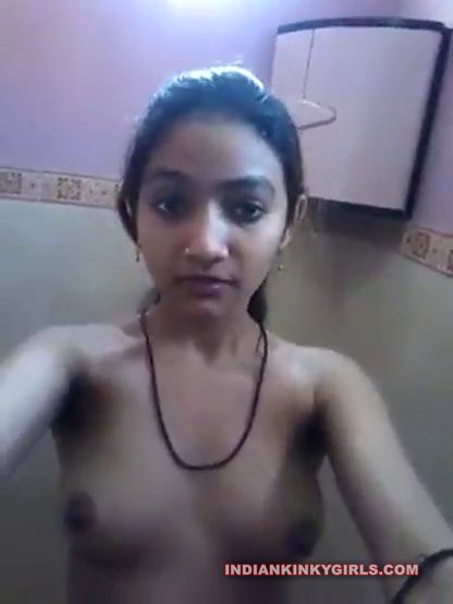 Indian girl nude bathroom selfie