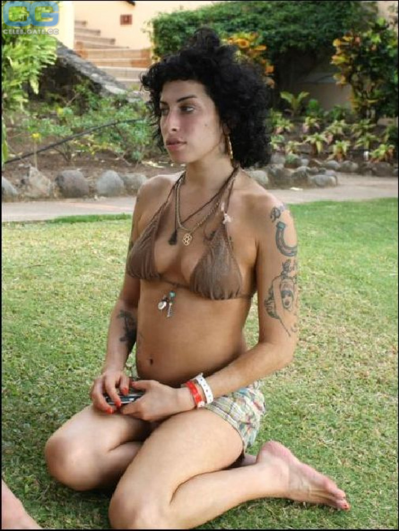 Amy winehouse nude