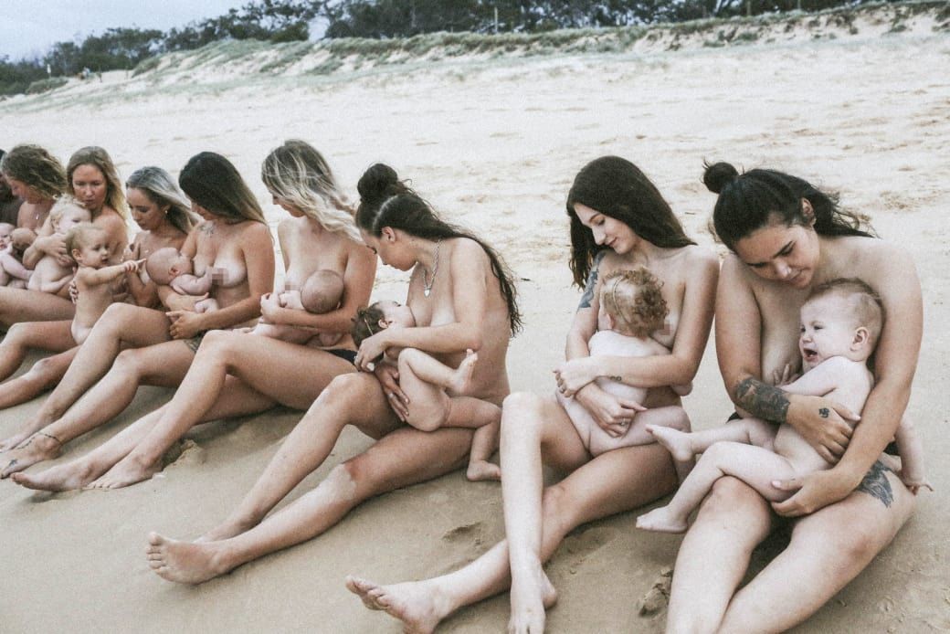 Moms with nudist girls