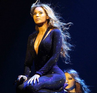 Beyonce on stage ass