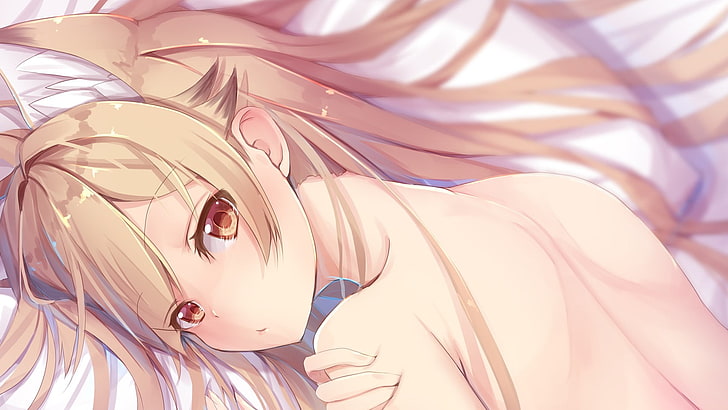 Anime girl blonde nude