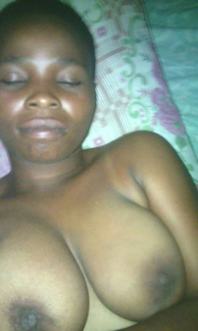Latest nigerian ladies naked breast