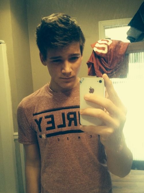 Cute boy selfie tumblr