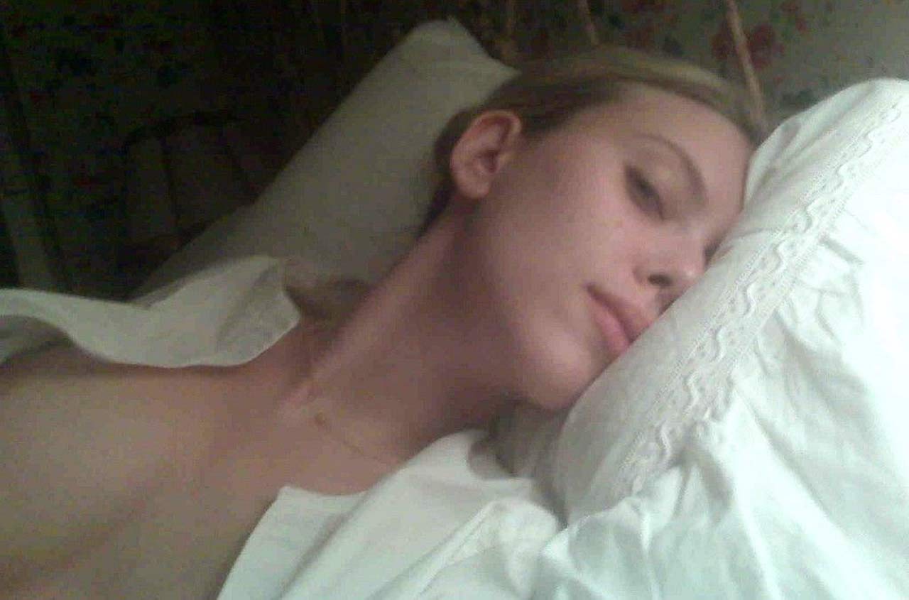 Scarlett johansson nude real