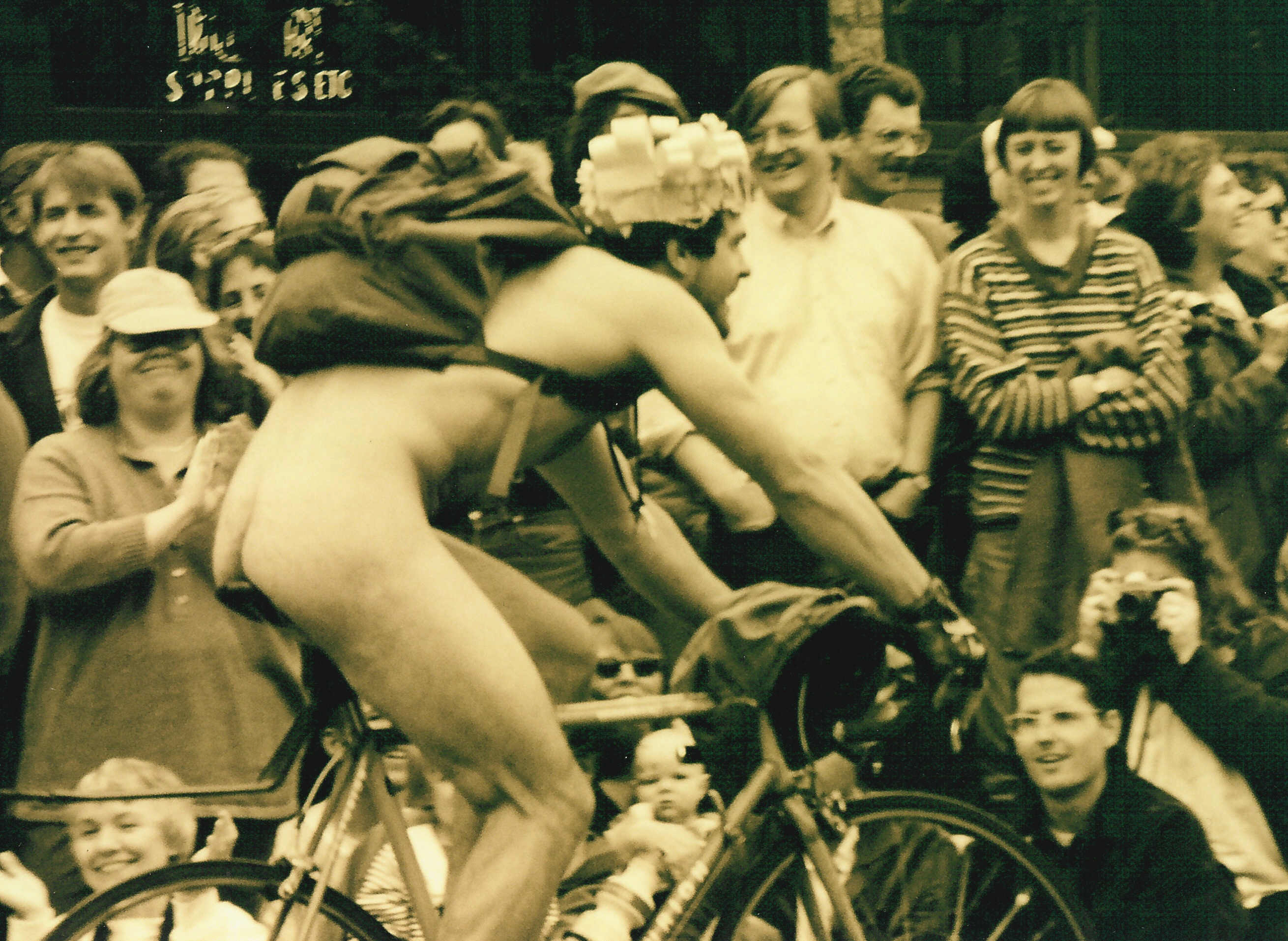 Los angeles world naked bike ride nude