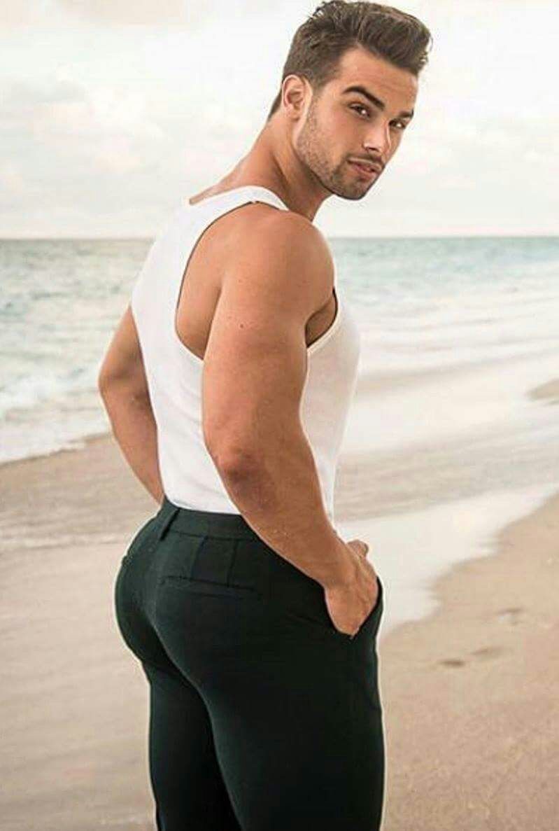 Men with big bubble butts
